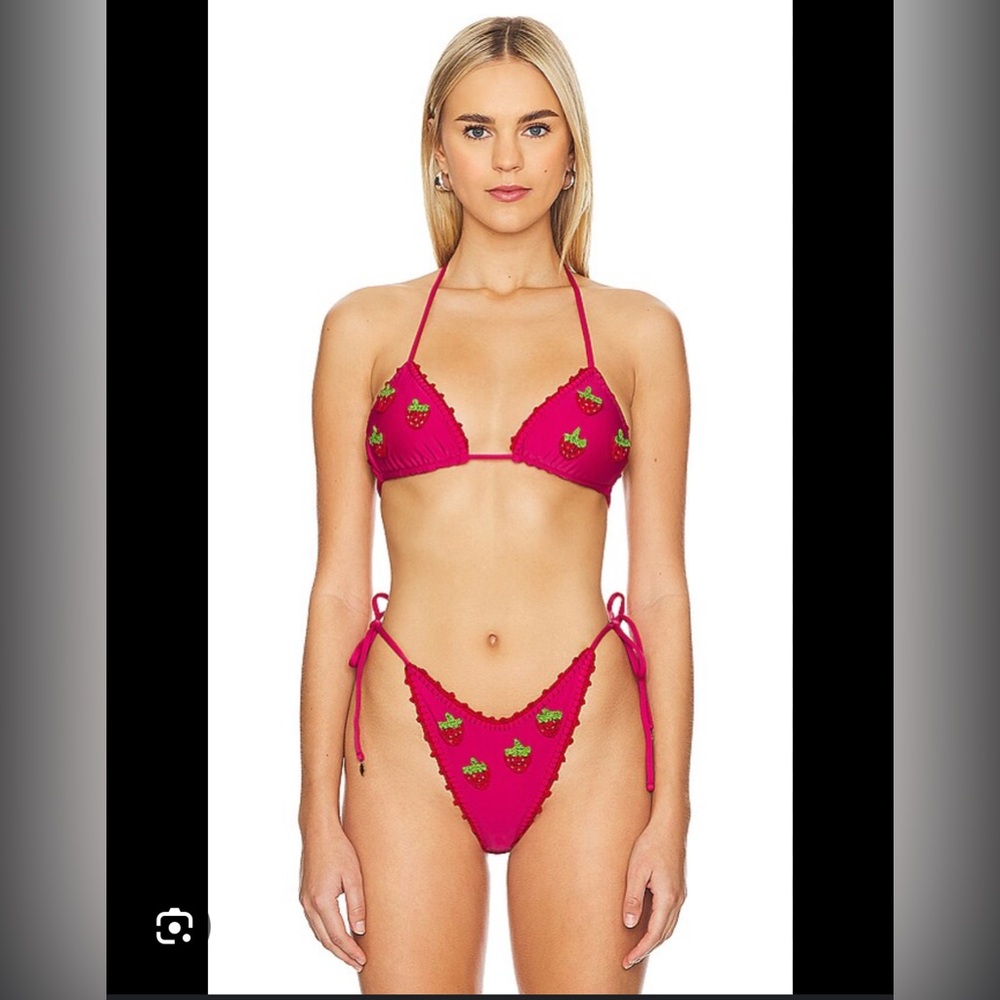 MELI BIKINI BOTTOM AND TOP IN STRAWBERRY Capittana